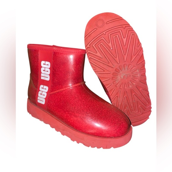 CLASSIC UGG Clear Mini Red Waterproof Ankle Boots - Picture 5 of 5